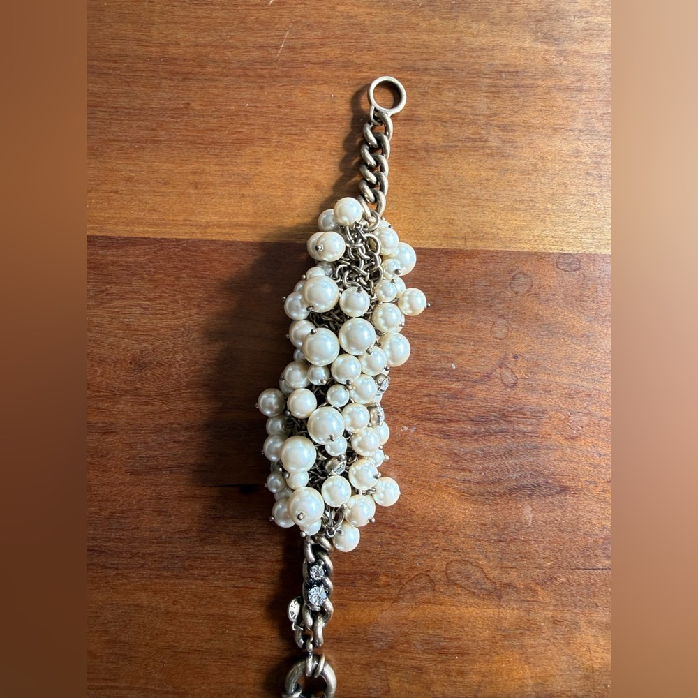J CREW Pearl & Gem Chunky statement bracelet EUC